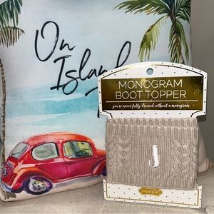 Mud Pie  NWT! Women’S Beige Chelsea Initial Monogram Boot Cuff Toppers